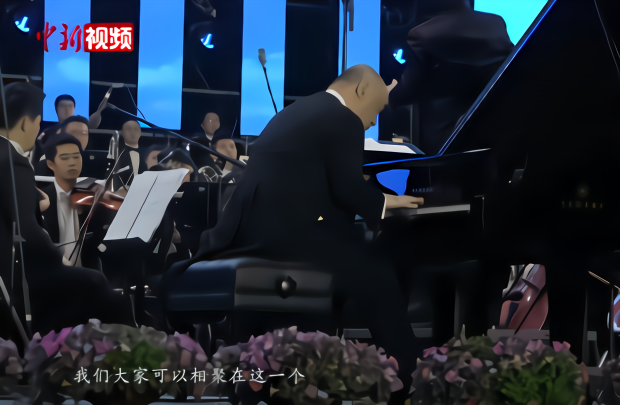 上海户外音乐会公益演出 经典曲目《黄河》受青睐