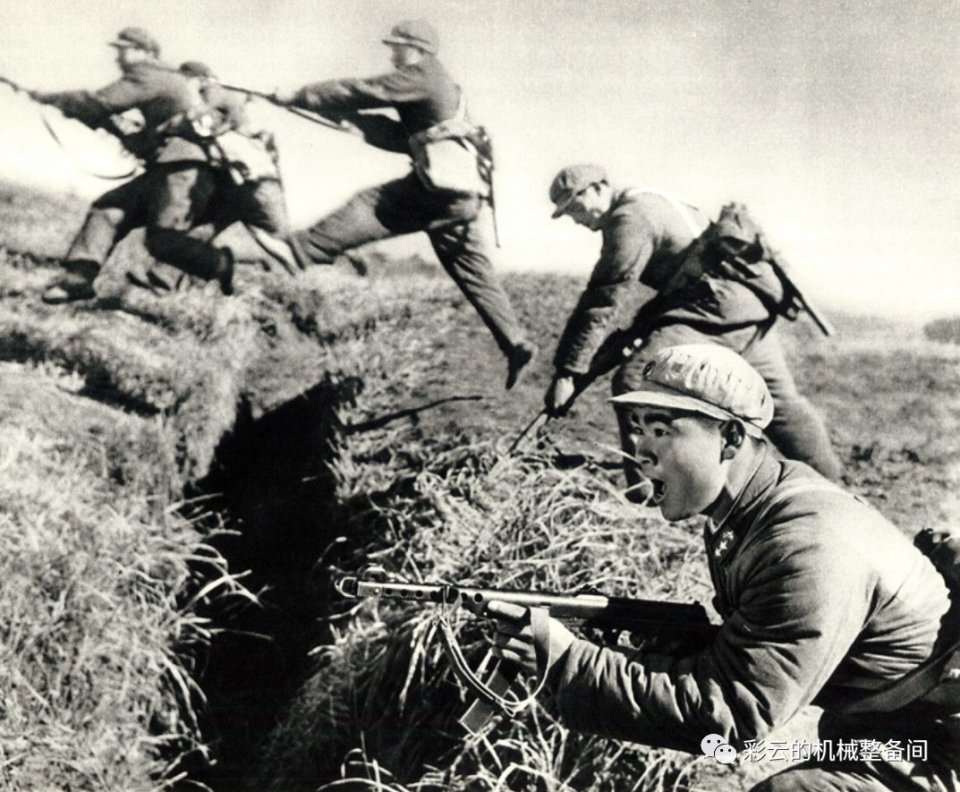 为何我军步兵班长期混编半自动步枪和冲锋枪,不全面普及56冲?