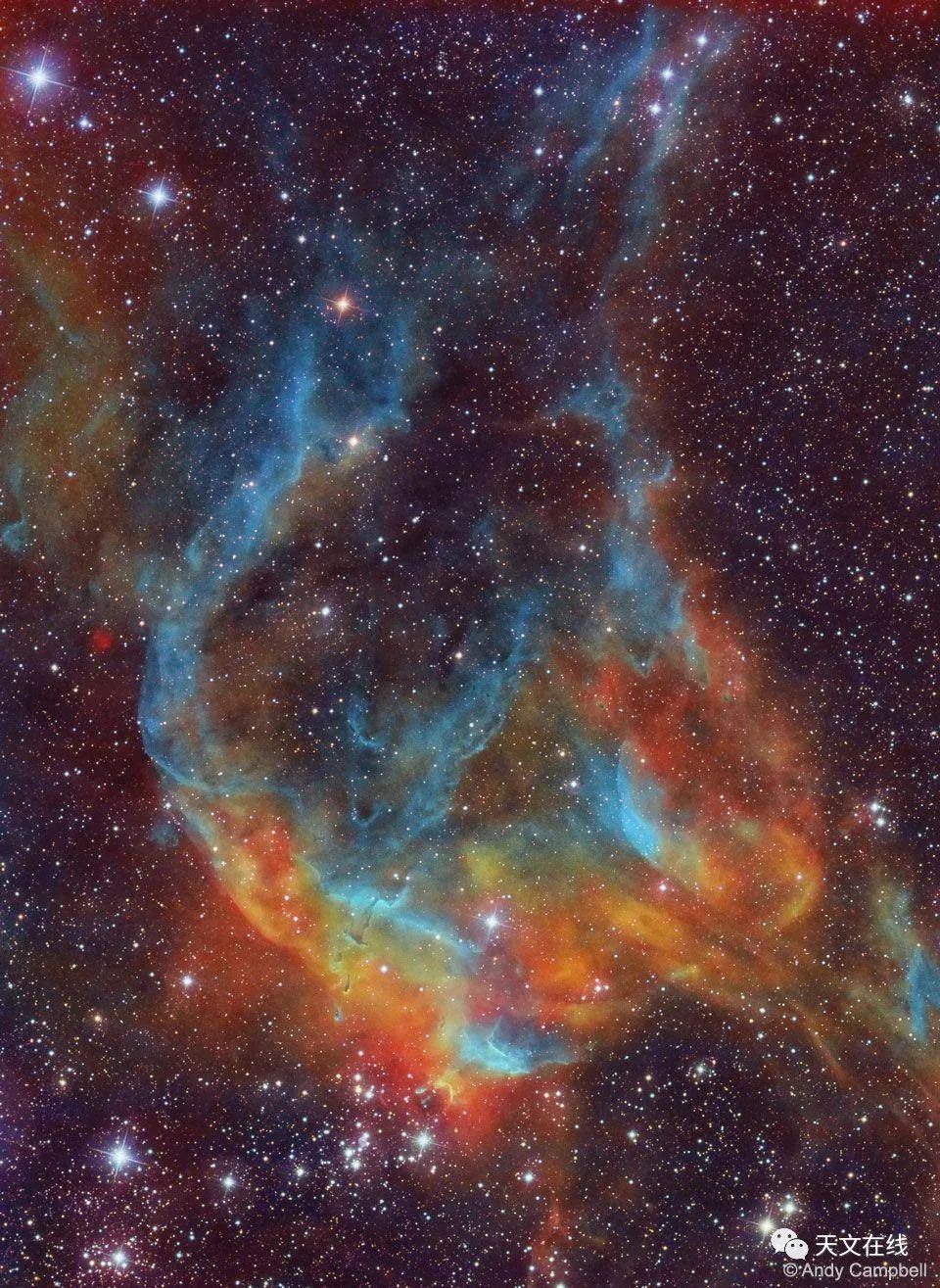 遥远的"类星体海啸"正在撕裂自己的星系__凤凰网