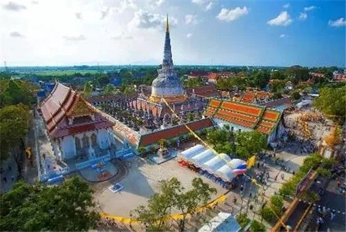 wat phra mahathat, 洛坤府