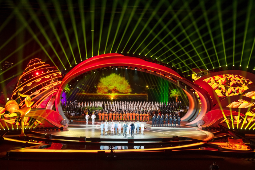 第33届金鸡奖开幕式惊艳亮相 总导演独家揭秘幕后的故事