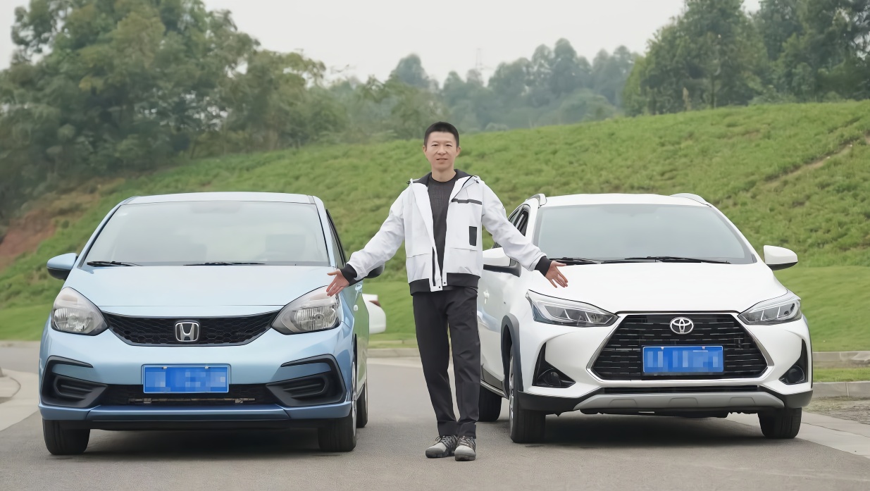 本田飞度VS丰田致炫，最强日系买菜车对决（上）