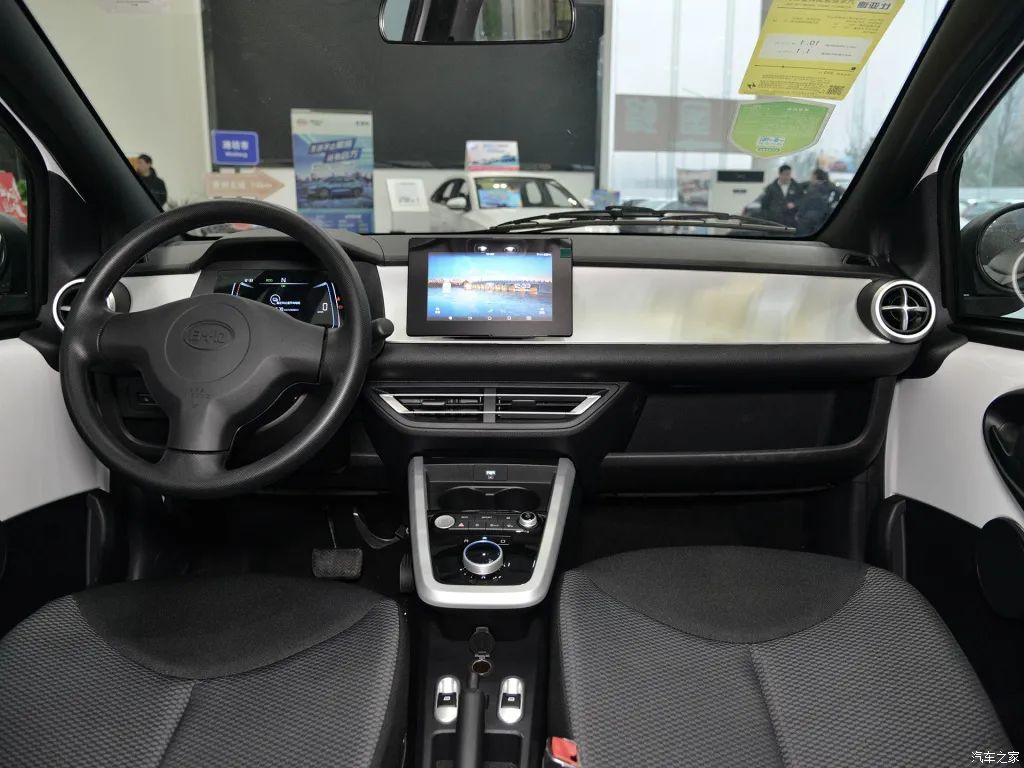 比亚迪e1 2020款 智·舒适型内饰