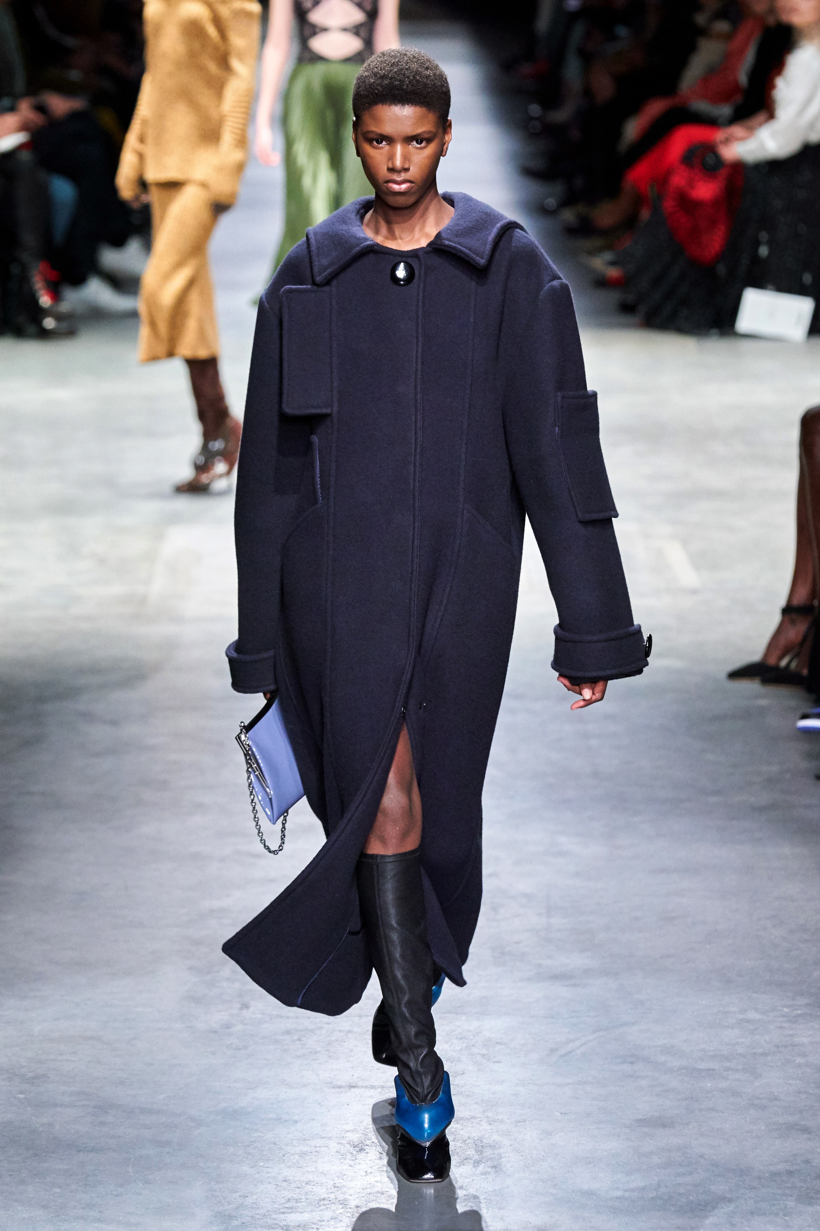 christopherkane2020秋冬系列爱是想拥有却不敢靠近