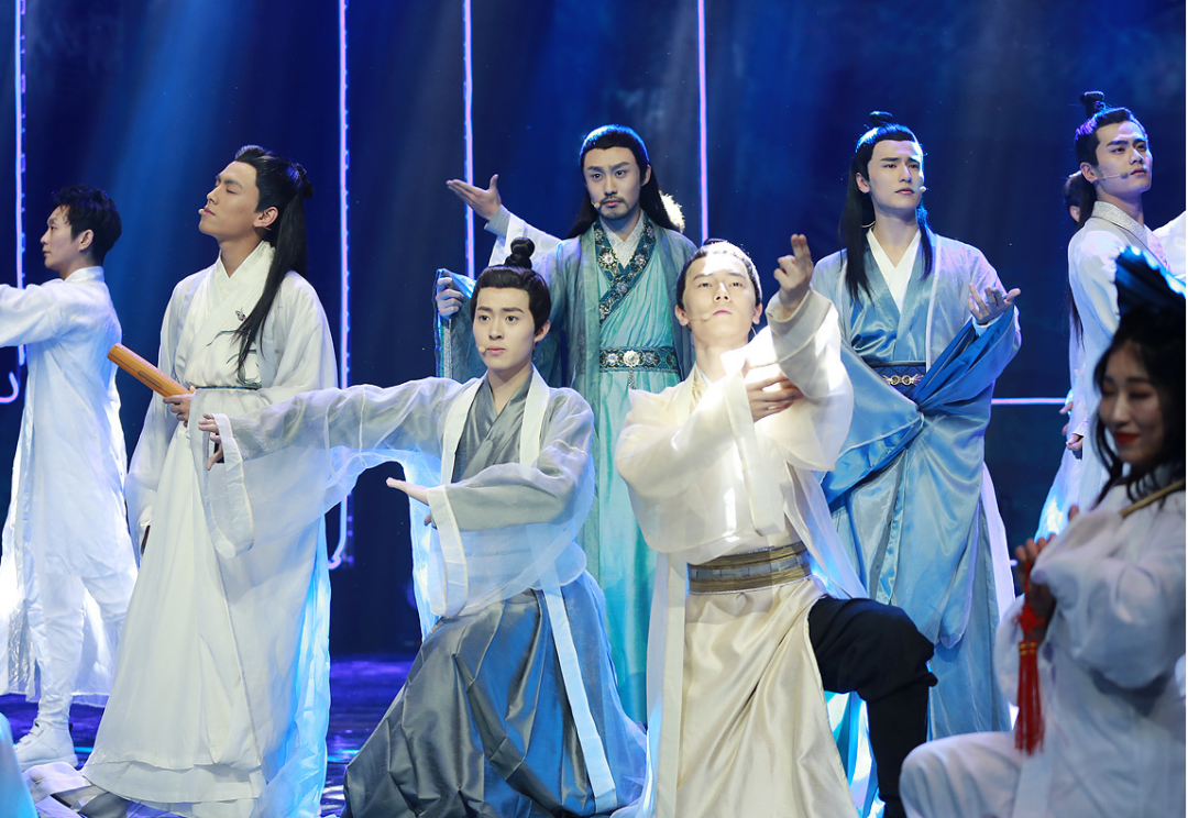 张公案》炒作三部曲？演员撕番拒演，资方撤资，作者不满主演_凤凰网