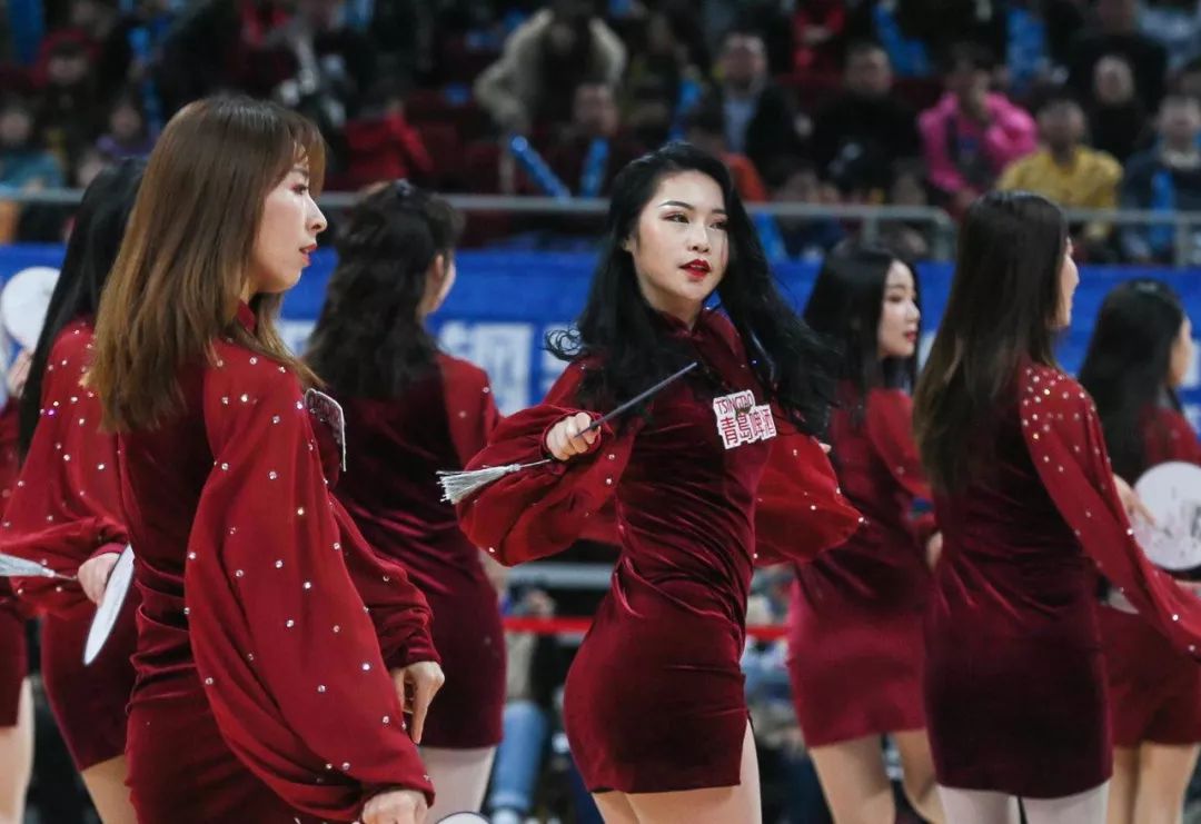 性感身姿妖娆姣容cba拉拉队真美