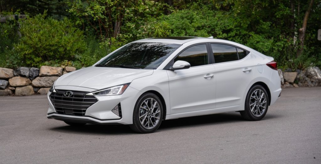 2020年现代伊兰特elantra:何必要买日本车?__凤凰网