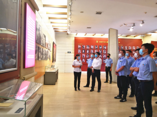 中建二局河北分公司开展迎"七一"红色教育