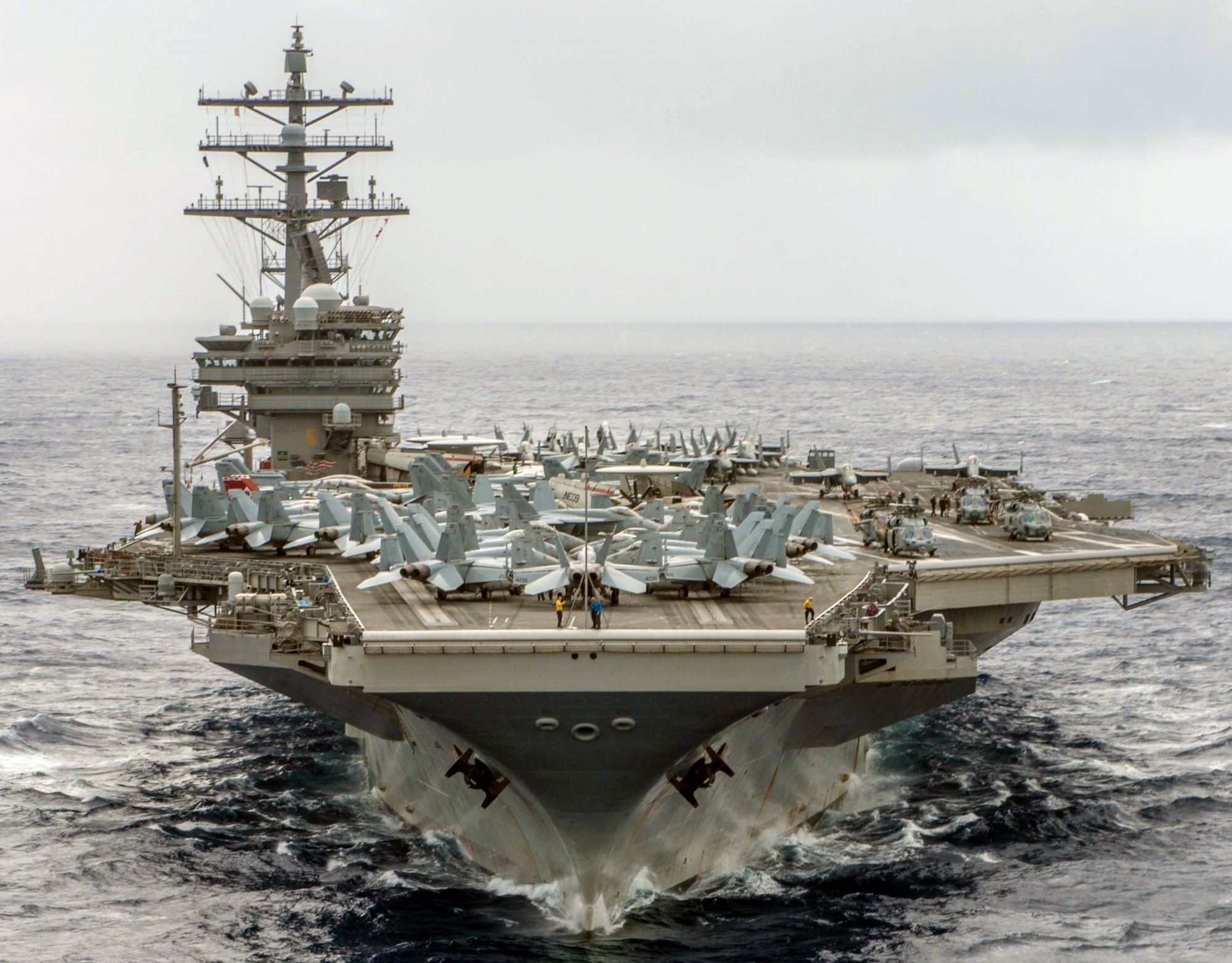 图鉴尼米兹级航空母舰里根号展示舰载打击力量