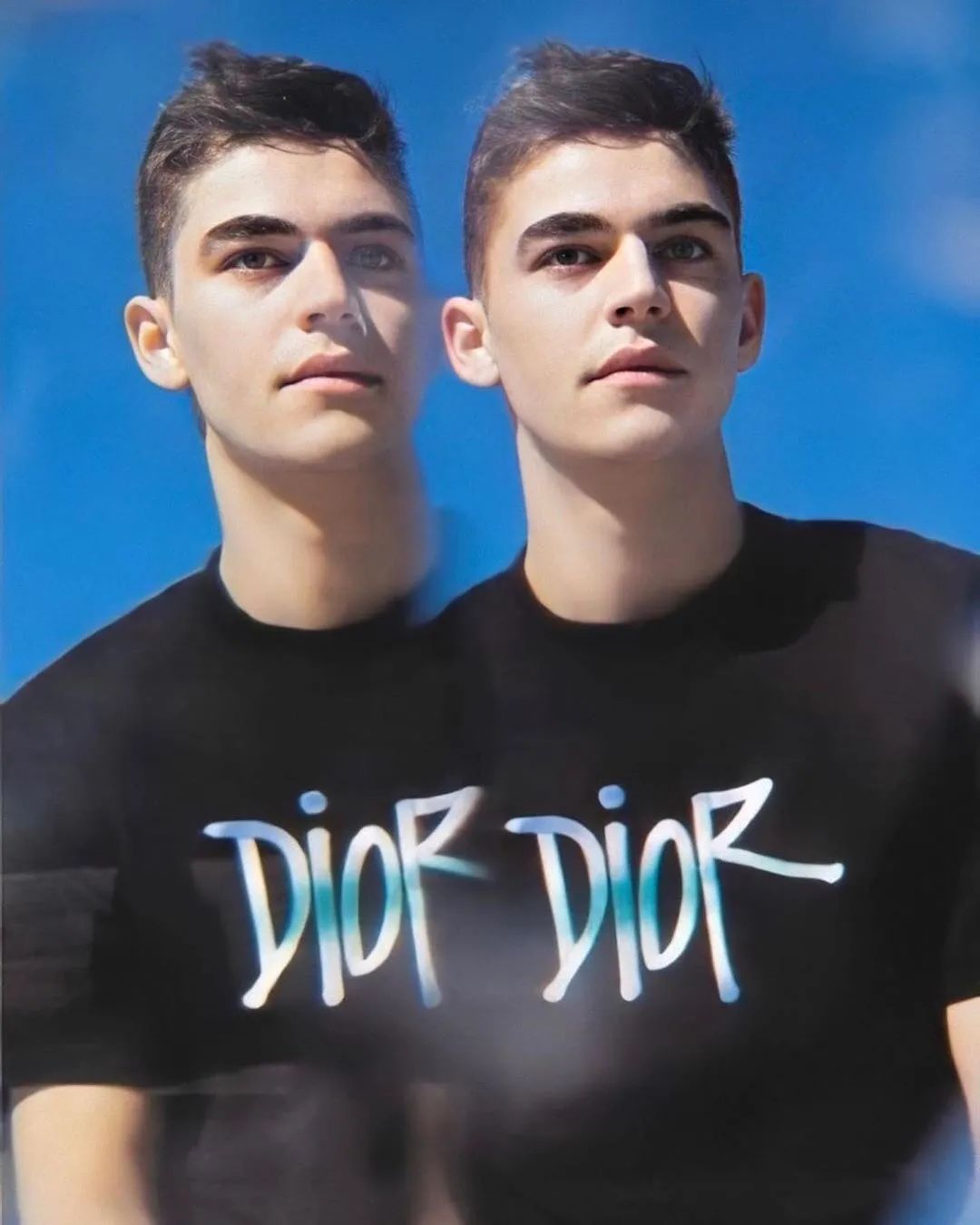 wife, honey~"打开凤凰新闻客户端 提升3倍流畅度hero fiennes-tiffin