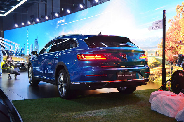 预售价27万起 一汽-大众新CC/CC猎装亮相