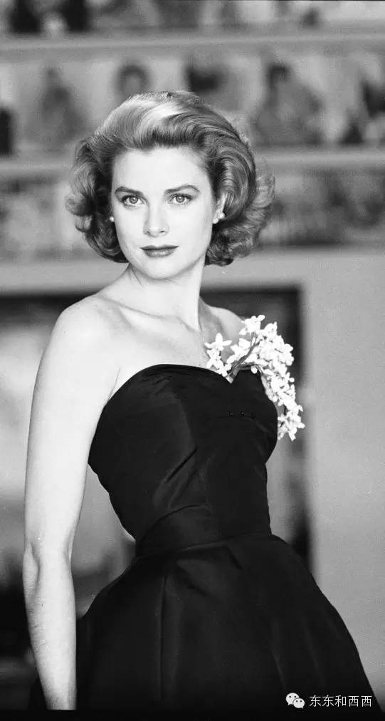 费雯丽伊丽莎白泰勒个个美艳夺目可她们的后代都长残了