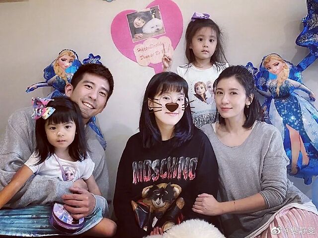 最强基因贾静雯一家三代都长一个样