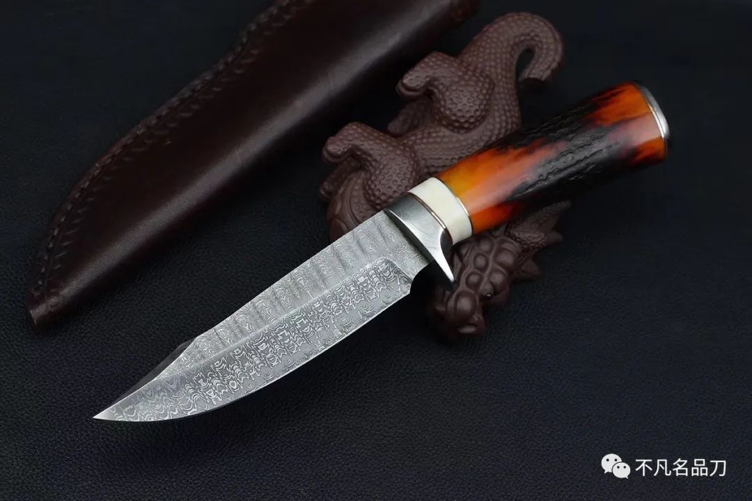 经典手工锻造水波纹大马士革小直刀