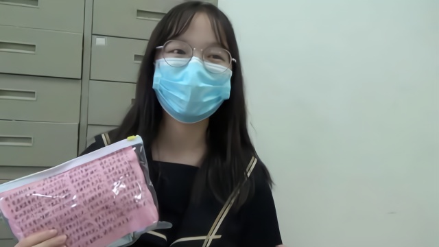 实力宠！辅导员花70小时，为244学生手写9万字防疫打油诗