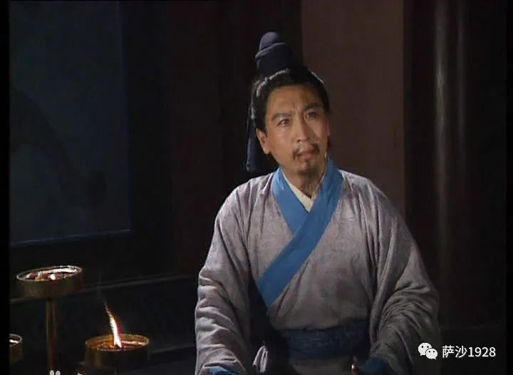 毒死汉朝皇帝的弑君恶徒是不是他三国演义黑化的普通文官李儒历史系列