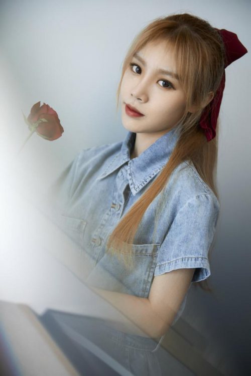 来成都dou night街头音乐会,畅饮属于苏晗的「气泡音乐」!