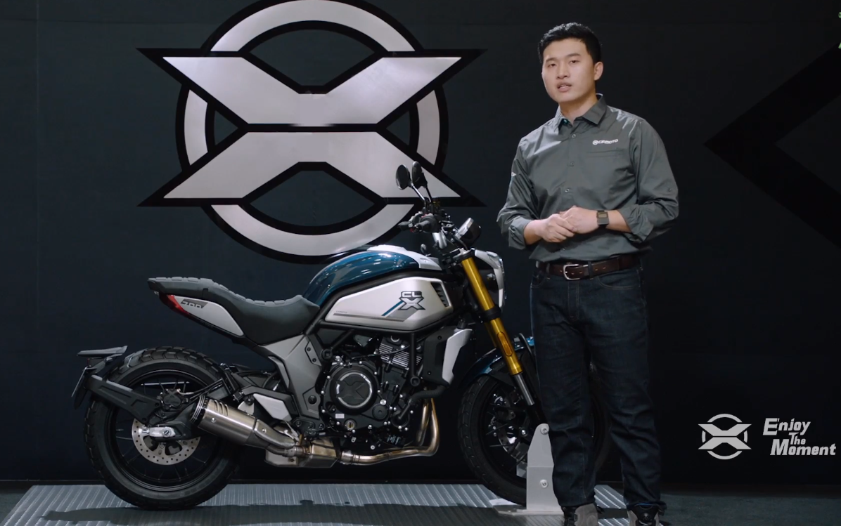 春风700clx正式上市售价45800元配备自动巡航电子油门