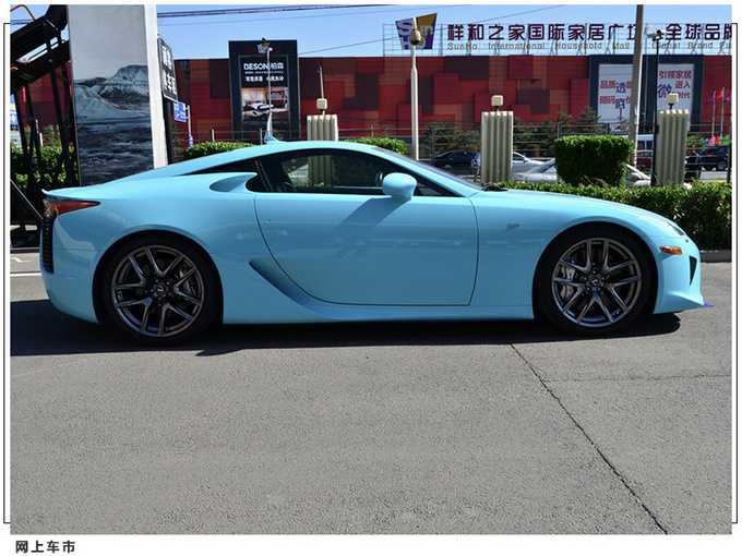 雷克萨斯新款LFA假想图 家族式中网/或搭载V12引擎-图3