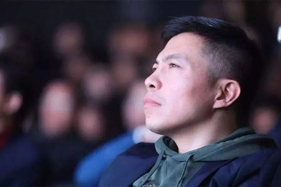 定了陈凯出任新力控股联席董事长兼总裁