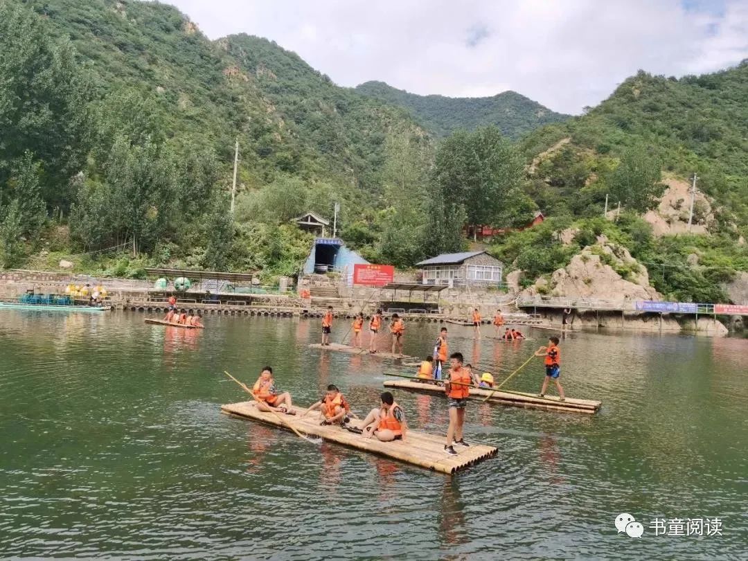 學會求和,學會創造,學會團結,學會做人 我們已為小戰士們 準備好裝備