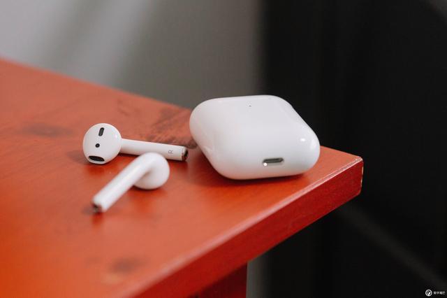 王晨艺同款realme真我budsair黄色开启预售仅1193ms延迟