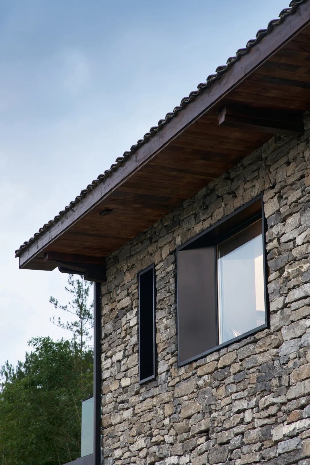 域游推荐 |南岔湾·石屋部落民宿