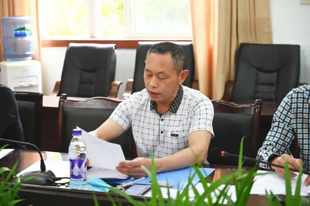 四川绵阳东辰国际学校校车服务：上学有爱迎你，回家有车送你