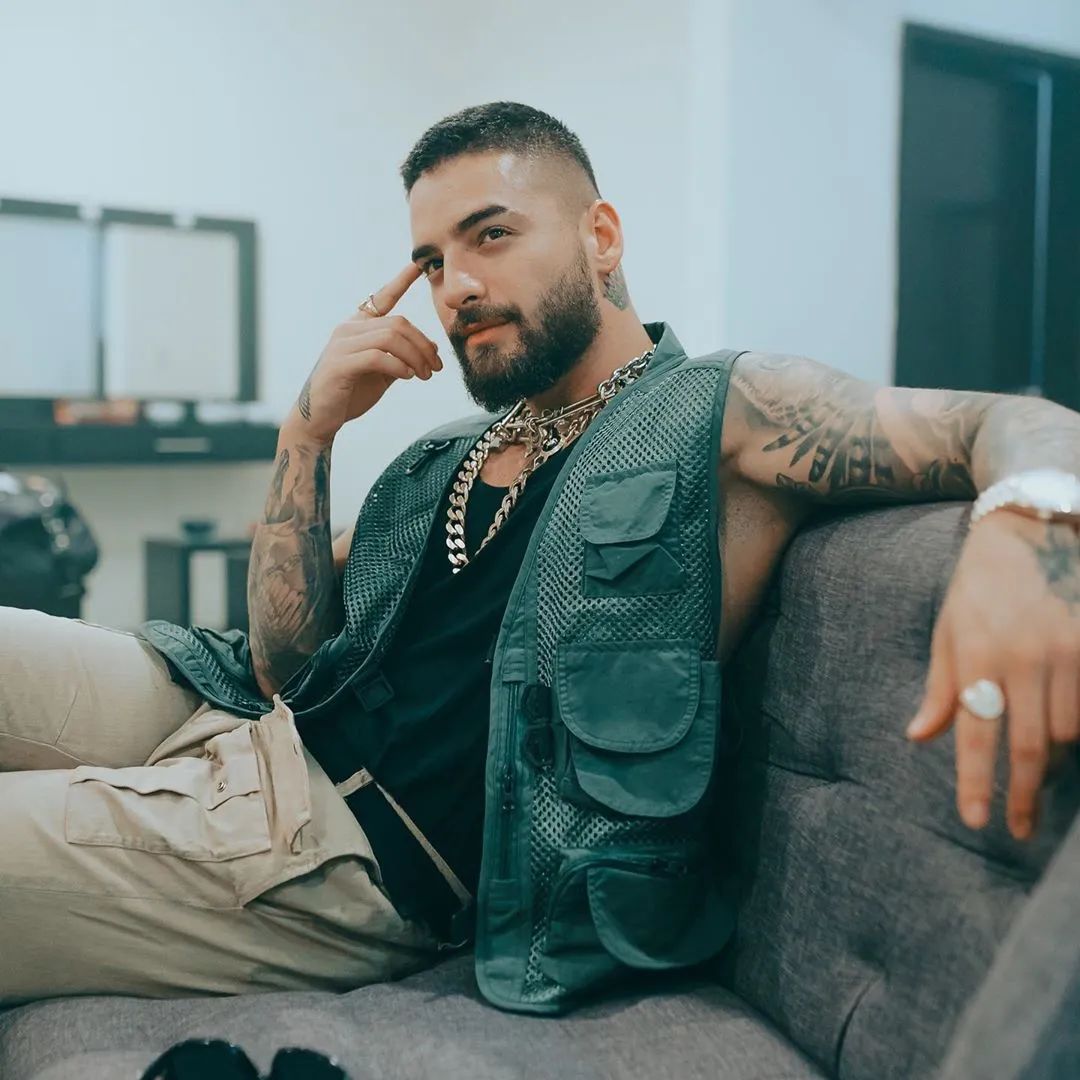 maluma刮掉了胡子整个人年轻10岁