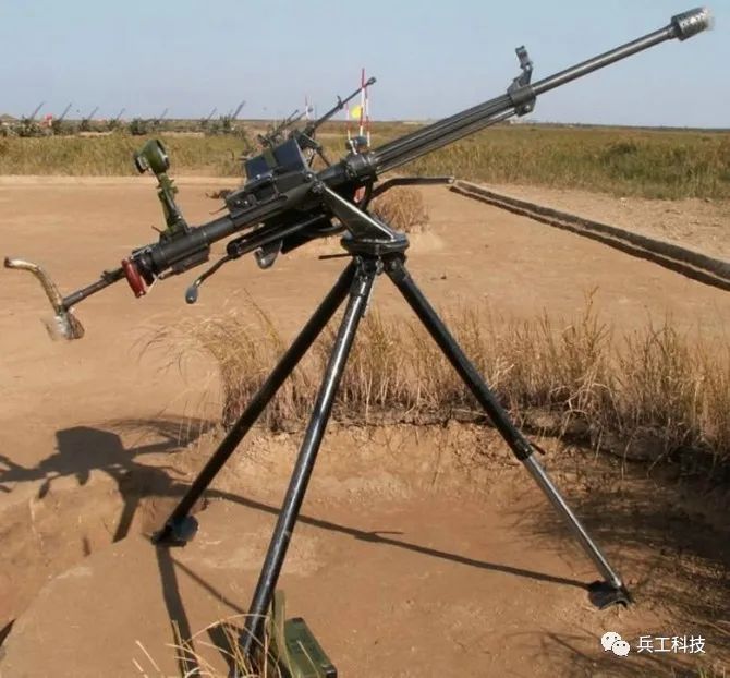 新型山地战神器国产新一代127毫米机枪是怎么减重的