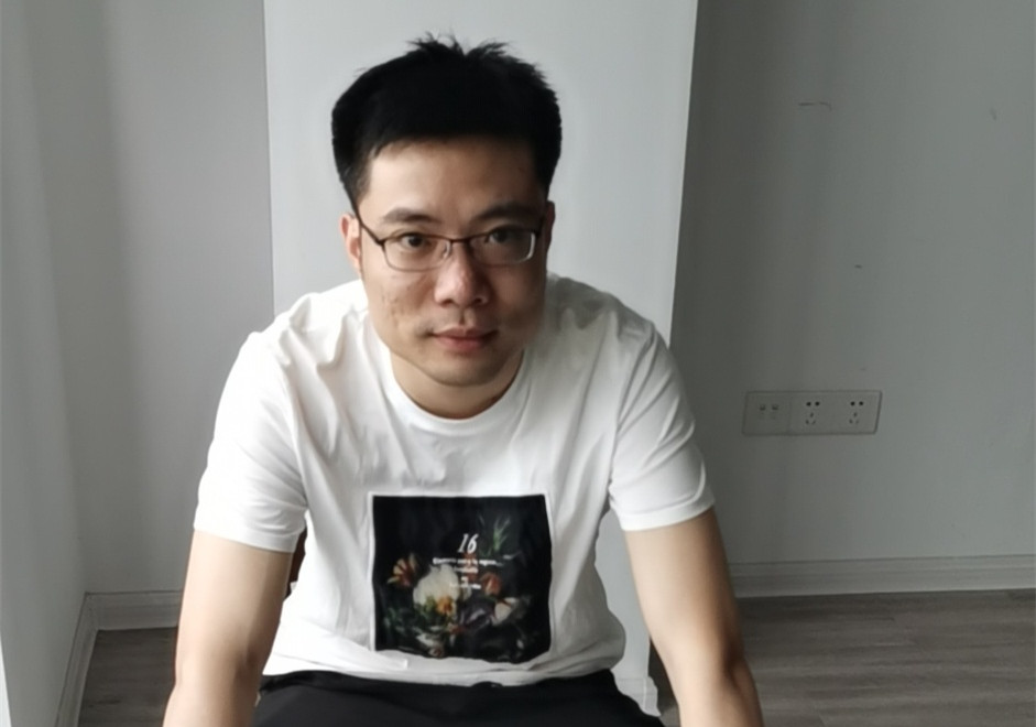 大司马小团团一夜成名后者身价过亿成蓝洞默认的吃鸡一姐