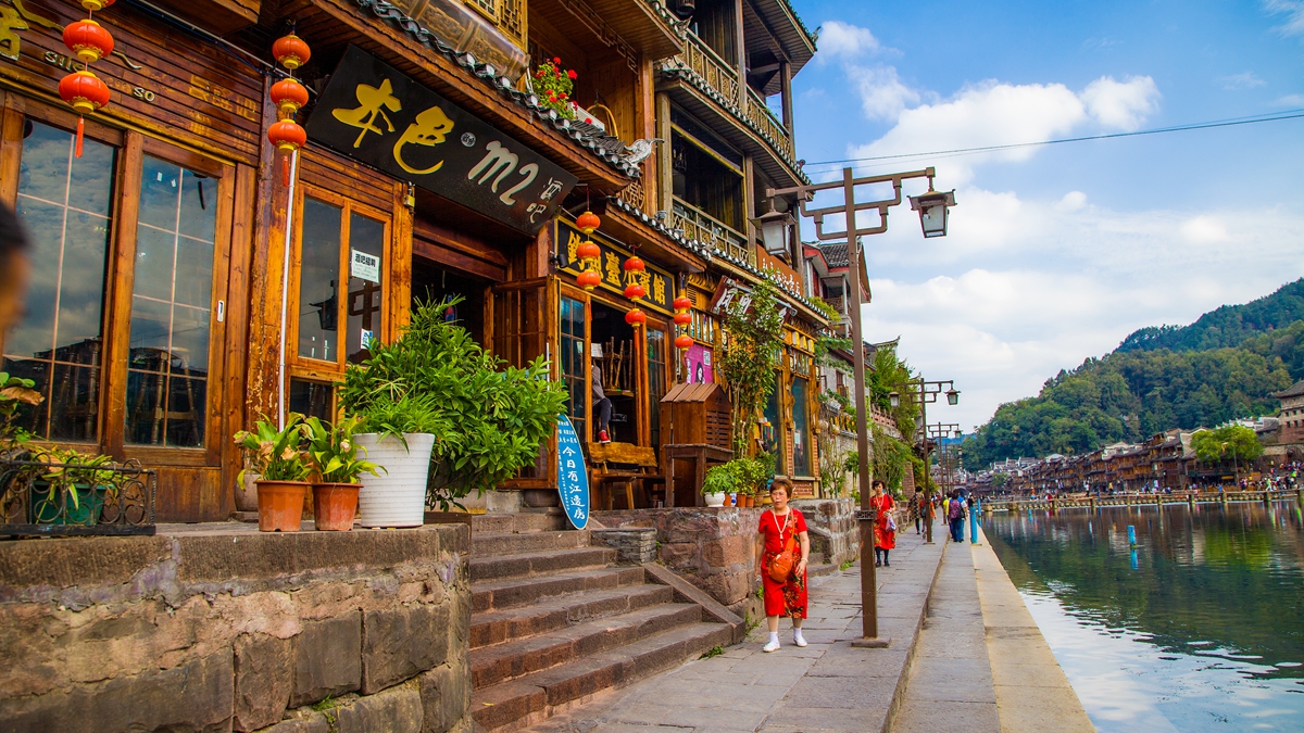 这是跟父母旅游，和跟朋友旅游最大的区别，你同意吗？