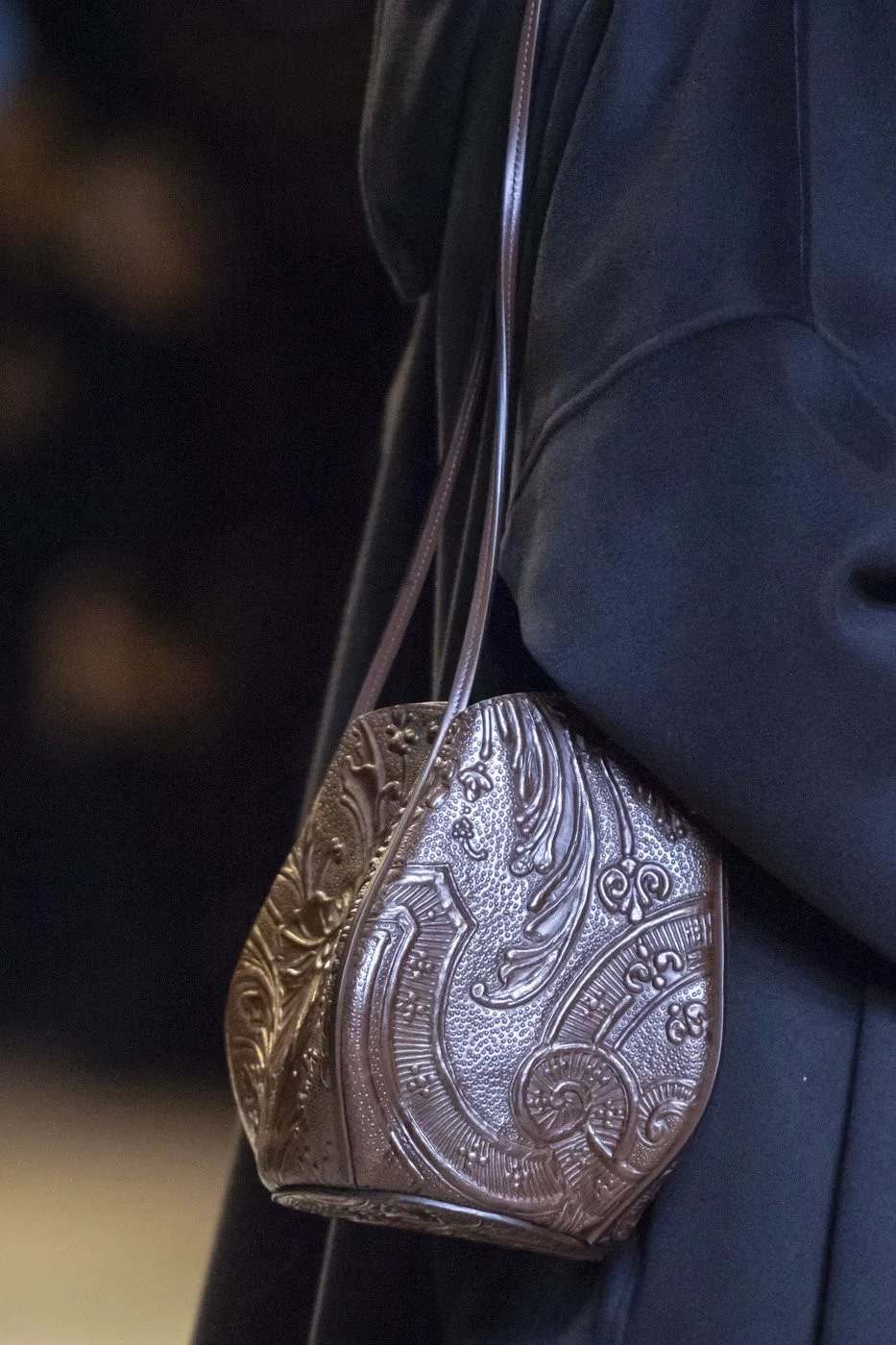 sulky马车logo回归,装点在包袋上,复古矜贵.