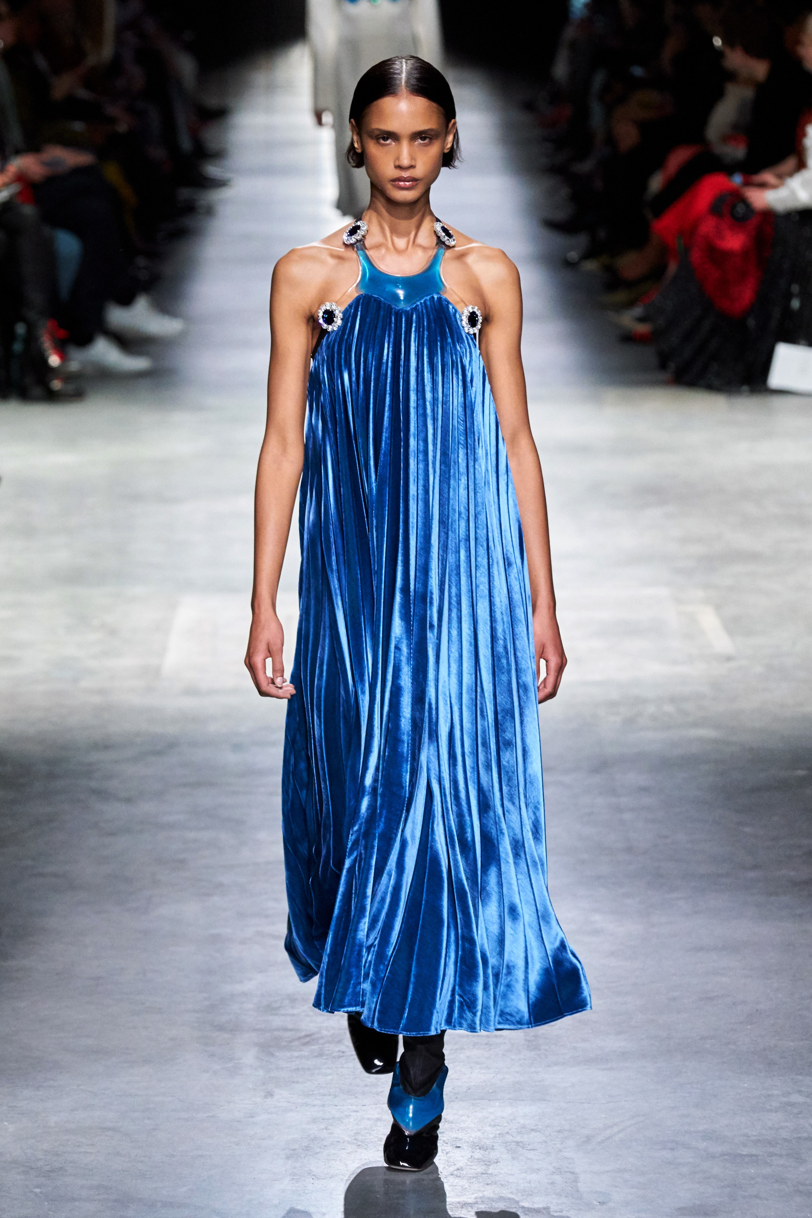 christopherkane2020秋冬系列爱是想拥有却不敢靠近