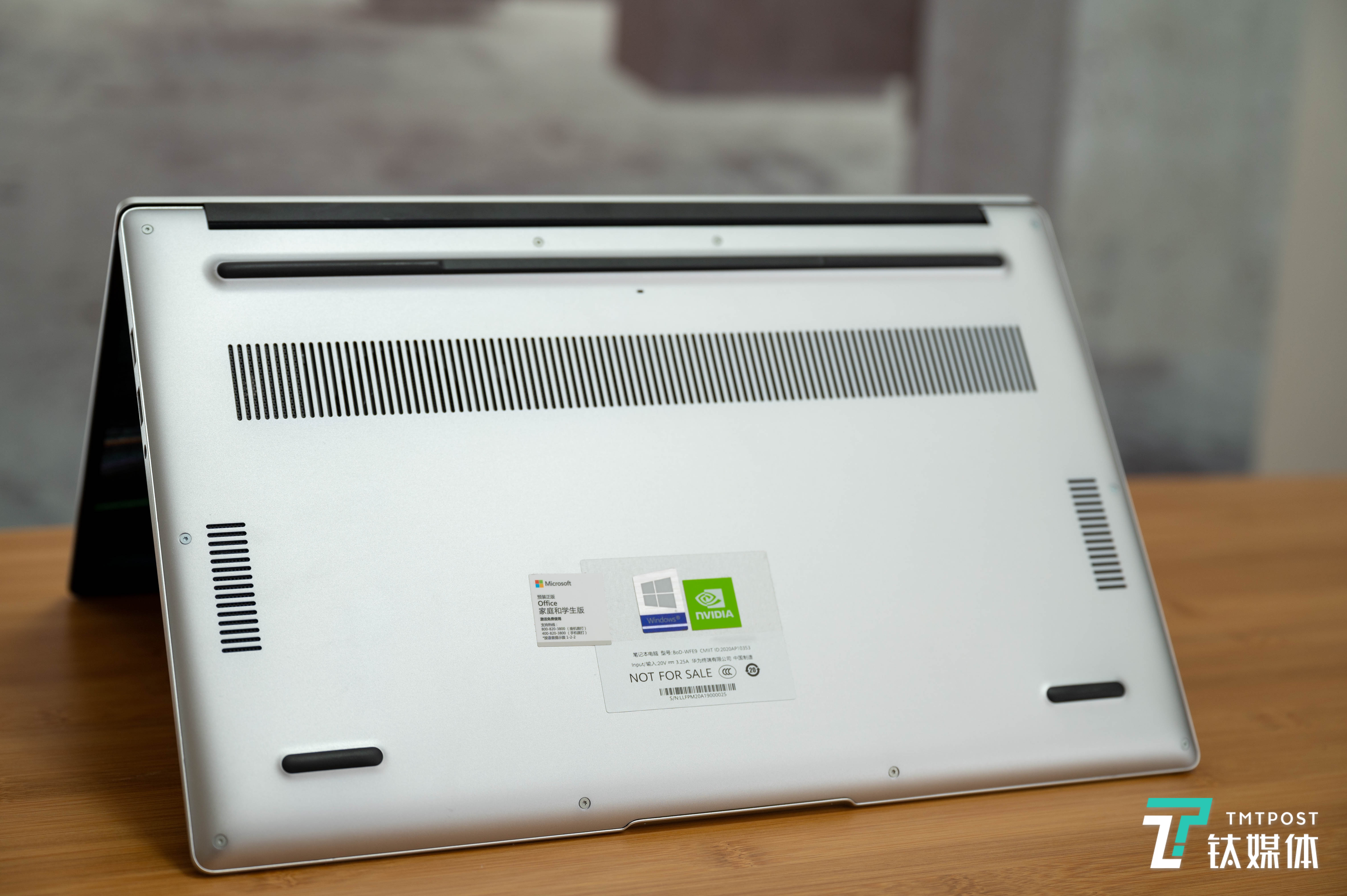 华为matebook d 15 2021款首发评测:性能不止于此,出门剪辑不在话下