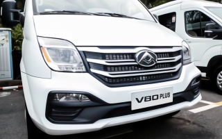 可以当作MPV用的宽体轻客，上汽大通V80 PLUS城市版全网首测