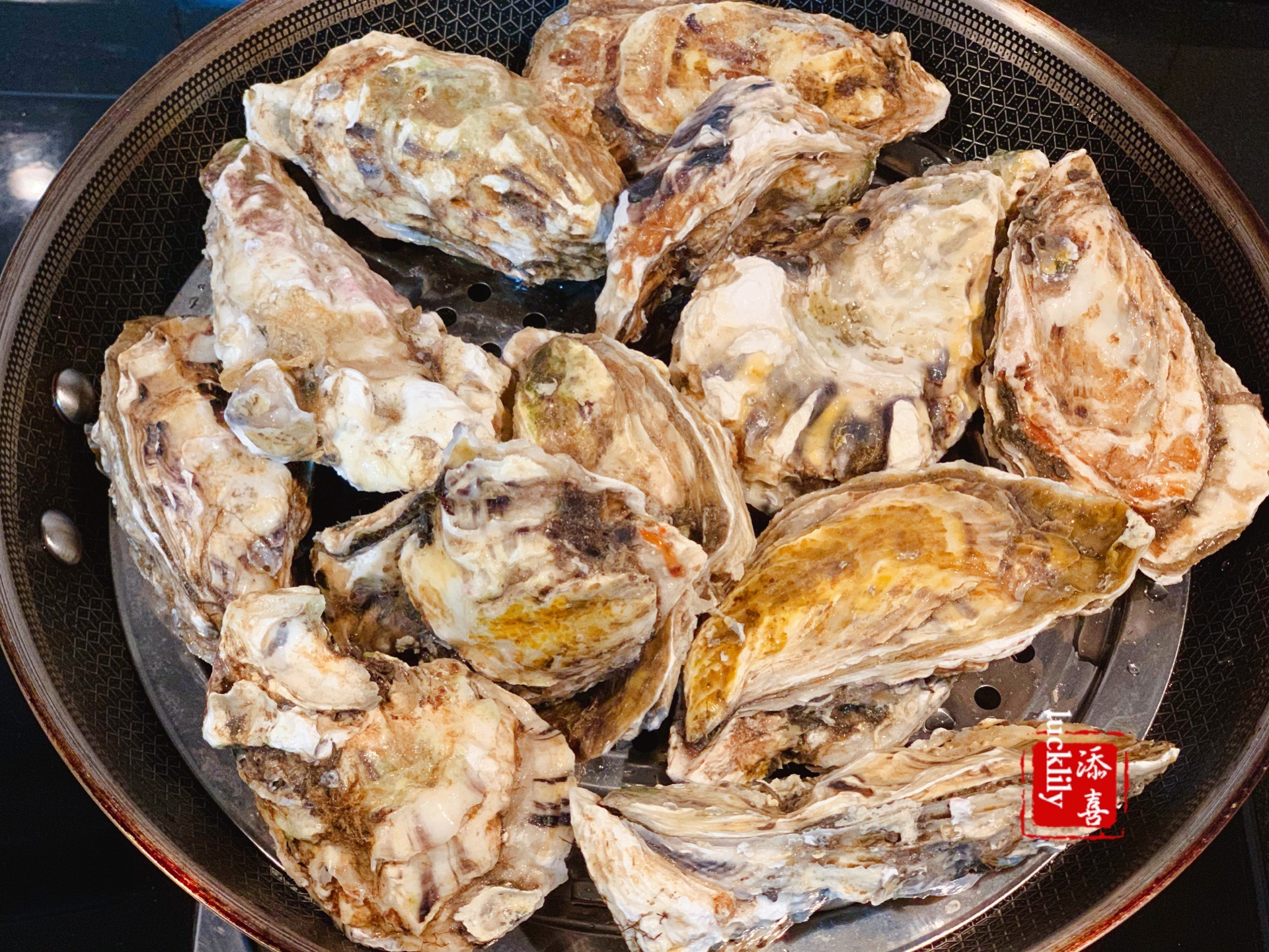 国庆中秋双节家聚,来一份洋气的夜宵"蒸生蚝"__凤凰网