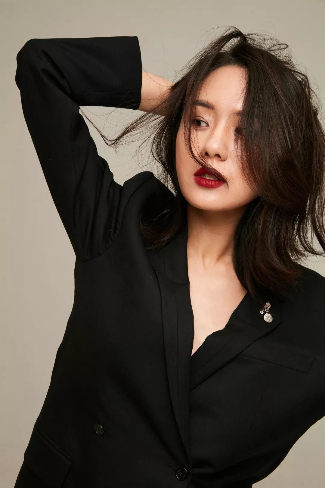 1月装女郎张晔子