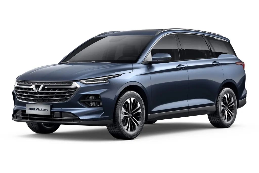 四座商务贵族专属五菱又开始心动了