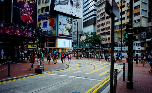 高力国际料香港房地产市场今年上半年急