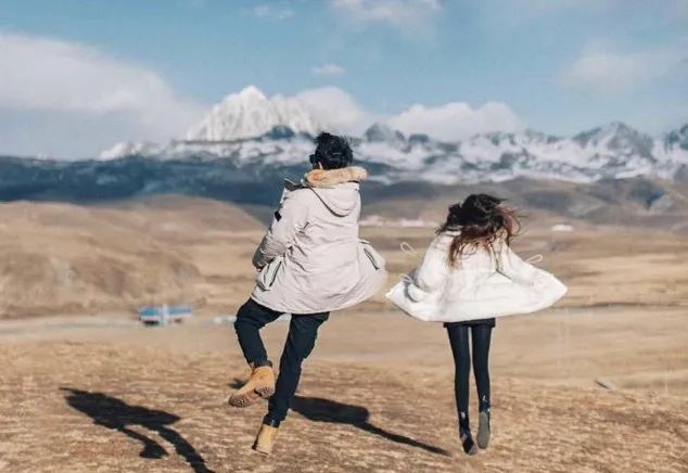 夏季情侣旅拍网红打卡地推荐趁年轻去肆意地旅行吧