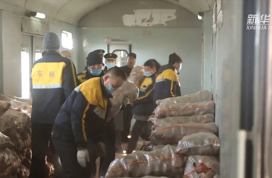 出征！贵州省首批援助医疗队137人奔赴湖北
