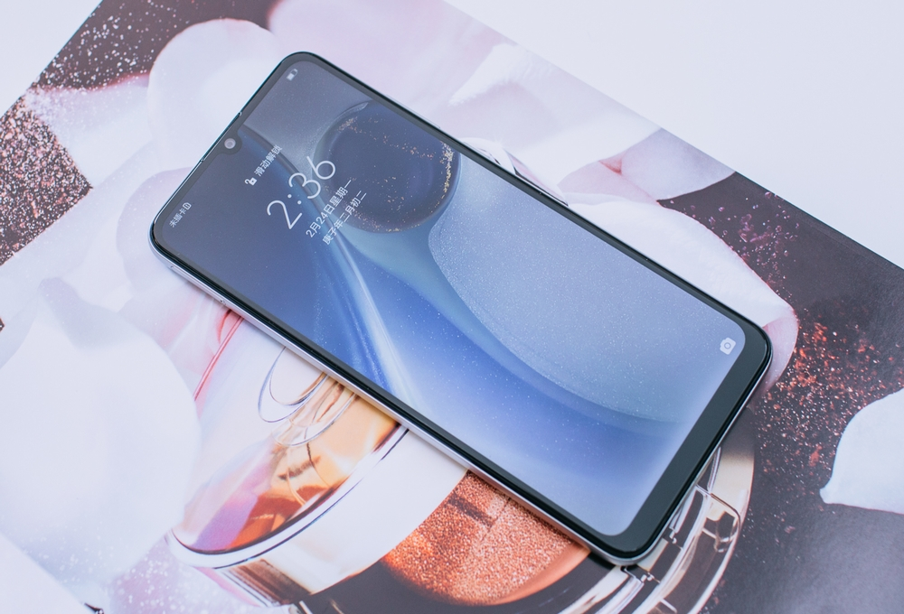 华为畅享10e正式发布强劲续航实力派影音娱乐更舒心