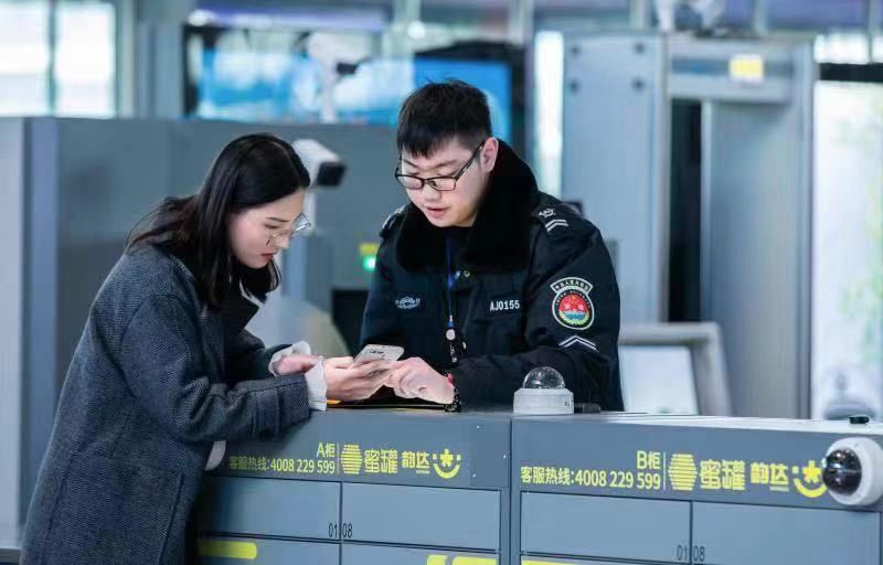 自助智能快递柜——蜜罐携韵达亮相四地火车站,央视新闻等多家媒体