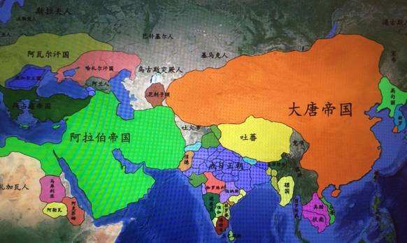 公元717 年,吐蕃与大食联合西突厥的突骑施势力卷土重来,攻打安西四镇