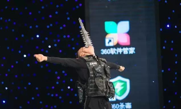 钟杰 央视 《黄金100 秒》展现精湛武术《幸福账单》再展飞刀绝技