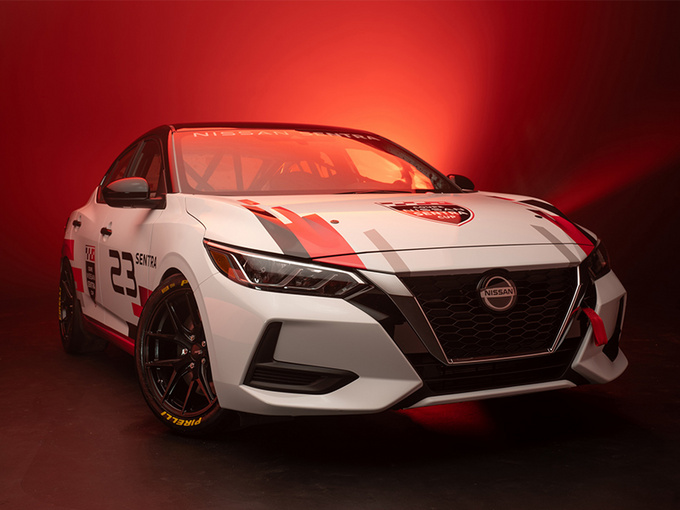 日产推出轩逸赛车版20l6mt高性能刹车搭熏黑定制轮毂