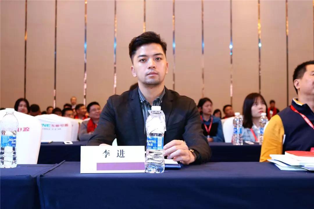 东菱电源助力照明电源技术发展,荣获"年度十大影响力品牌"称号!