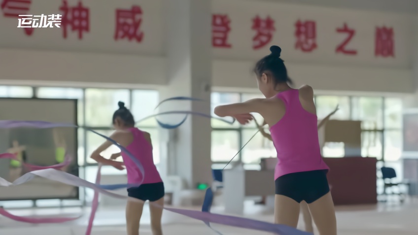 平凡之光｜一名<em>体育</em><em>队医</em>的17年：亏欠家人，但对得起运动员
