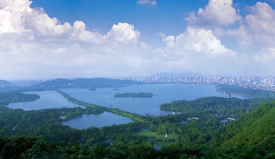 杭州西湖风景名胜区管委会(杭州西溪国家湿地公园管委会)也正式授牌啦
